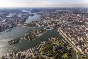 Den planerade staden - Stockholm under 800 år. Andra utökade och omarb | 1:a upplagan