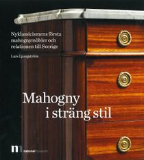 Mahogny i sträng stil