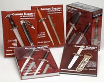 German Daggers Of  World War Ii - A Photographic Reference