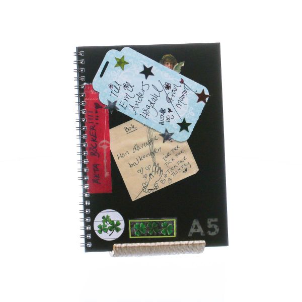 HON, DÄRUPPE PÅ BALKONGEN | 0:e upplagan