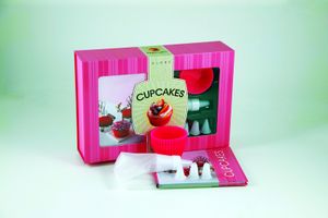 Cupcake : startpaket med receptbok, 6 bakformar, spritspåse med 4 munstyck