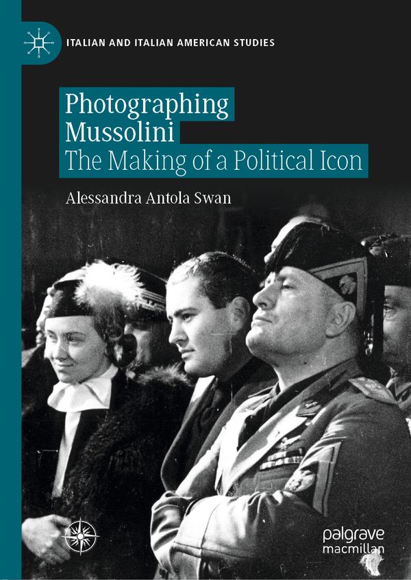 Photographing Mussolini | 1:a upplagan